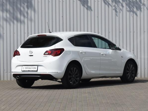 Opel Astra J Рестайлинг с пробегом 2014 года, цена 749 000 рублей, 167576 км, хэтчбек, Автокод Объявления
