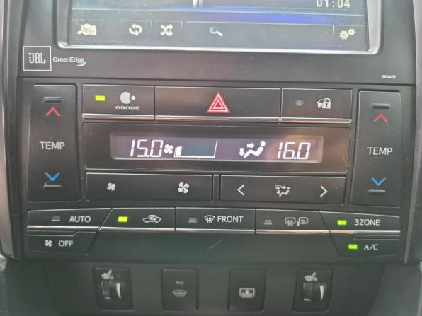 Toyota Camry VII (XV50) Рестайлинг с пробегом 2015 года, цена 2 280 000 рублей, 162132 км, седан, Автокод Объявления