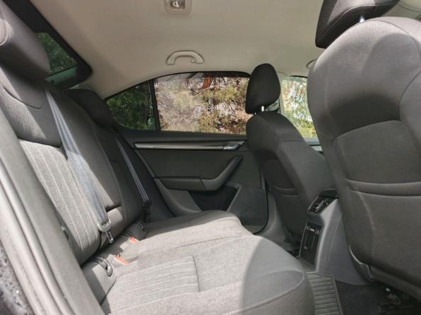 Skoda Octavia III (A7) Рестайлинг с пробегом 2018 года, цена 1 690 000 рублей, 169825 км, лифтбек, Автокод Объявления