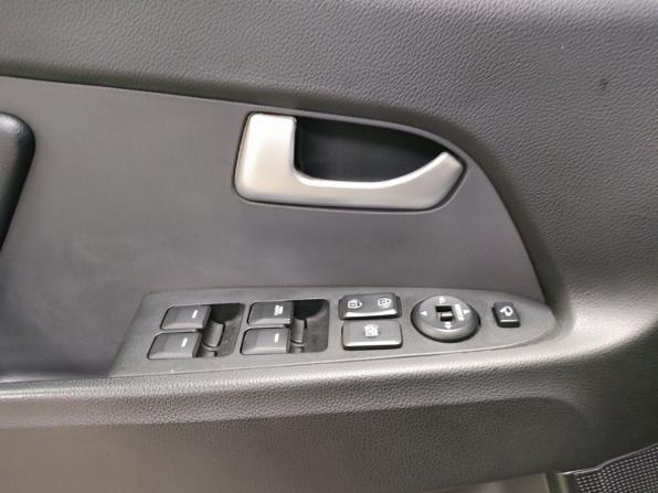 Kia Sportage III с пробегом 2012 года, цена 1 095 000 рублей, 265584 км, внедорожник, Автокод Объявления