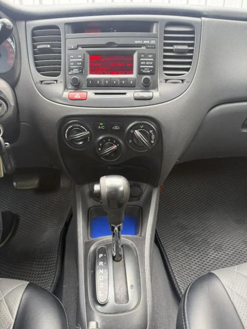 Kia Rio II Рестайлинг Ростов-на-Дону  - изображение 15