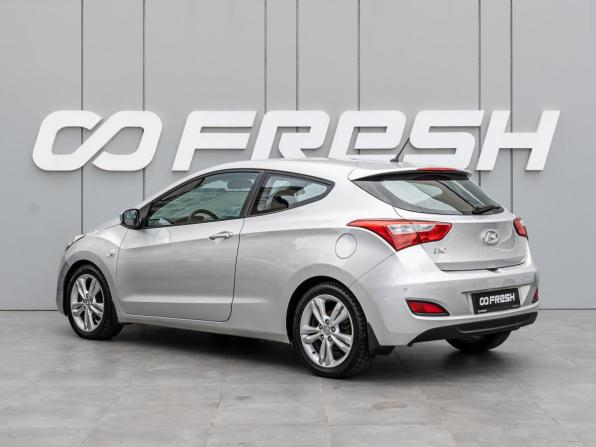 Hyundai i30 II с пробегом 2013 года, цена 870 000 рублей, 219395 км, хэтчбек, Автокод Объявления