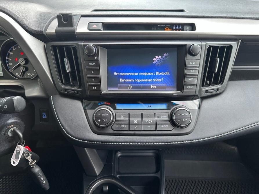 Toyota RAV4 IV (XA40) Рестайлинг Сочи  - изображение 11