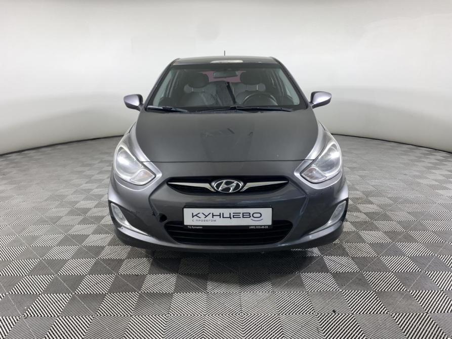 Hyundai Solaris I Москва  - изображение 2