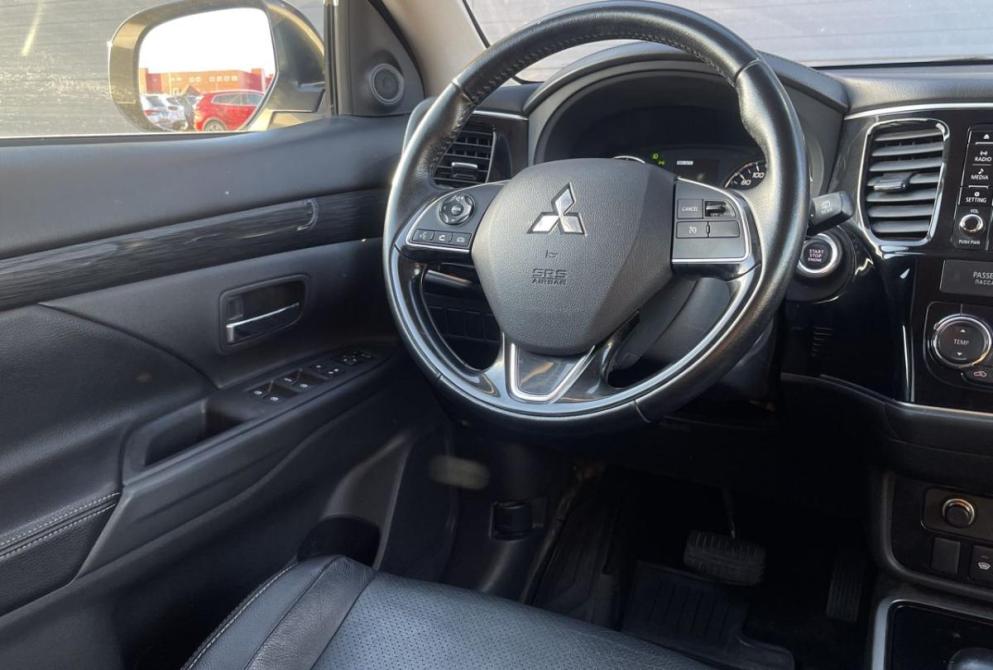 Mitsubishi Outlander III Рестайлинг 2 Красноярск  - изображение 15