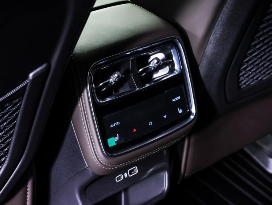 Geely Monjaro I Рестайлинг 2 Москва  - изображение 12