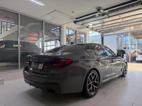 BMW 5 серии VII (G30/G31/G38) Рестайлинг с пробегом 2021 года, цена 4 850 000 рублей, 40564 км, седан, Автокод Объявления