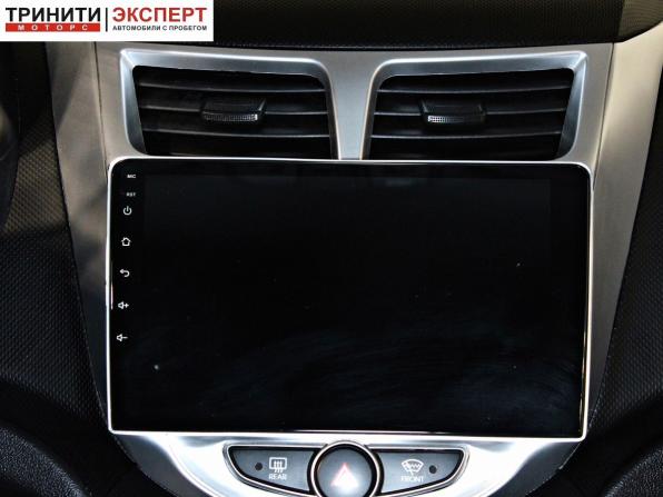 Hyundai Solaris I Рестайлинг с пробегом 2015 года, цена 837 000 рублей, 205102 км, седан, Автокод Объявления