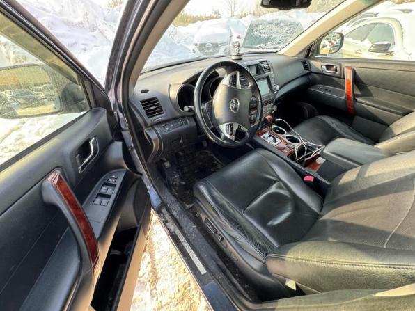 Toyota Highlander II (XU40) Рестайлинг с пробегом 2012 года, цена 1 998 000 рублей, 201587 км, внедорожник, Автокод Объявления