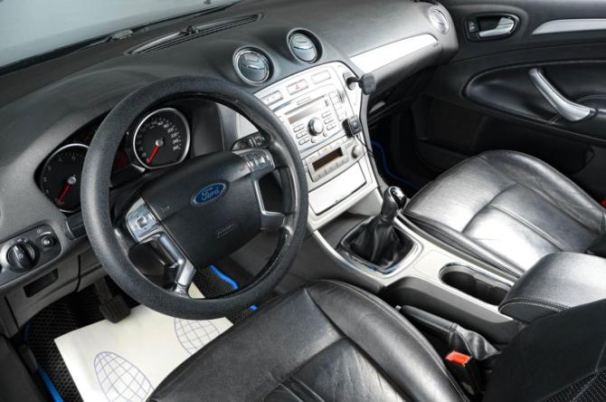 Ford Mondeo IV с пробегом 2008 года, цена 849 000 рублей, 305000 км, седан, Автокод Объявления