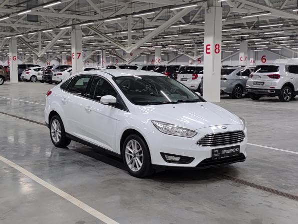 Ford Focus III Рестайлинг с пробегом 2019 года, цена 1 410 000 рублей, 75601 км, седан, Автокод Объявления