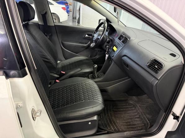 Volkswagen Polo V с пробегом 2014 года, цена 757 000 рублей, 182289 км, седан, Автокод Объявления