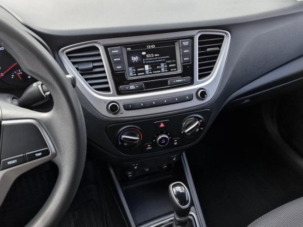 Hyundai Solaris II с пробегом 2020 года, цена 1 259 000 рублей, 107162 км, седан, Автокод Объявления