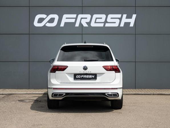 Volkswagen Tiguan II Рестайлинг с пробегом 2021 года, цена 3 650 000 рублей, 37160 км, внедорожник, Автокод Объявления