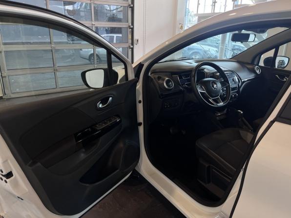 Renault Kaptur I Рестайлинг с пробегом 2021 года, цена 1 399 000 рублей, 86722 км, внедорожник, Автокод Объявления
