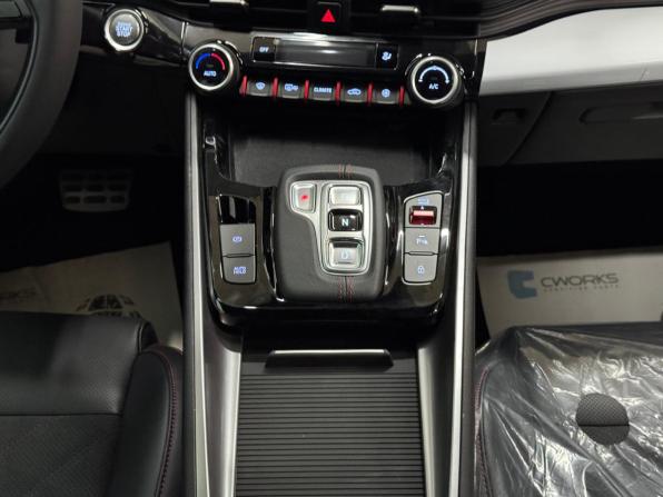 Hyundai Lafesta I Рестайлинг с пробегом 2025 года, цена 3 160 000 рублей, 59 км, седан, Автокод Объявления