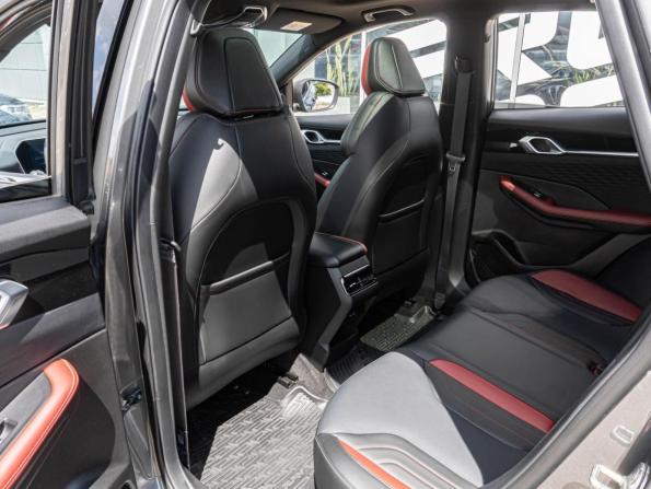 Geely Coolray I Рестайлинг с пробегом 2023 года, цена 2 139 030 рублей, 59209 км, внедорожник, Автокод Объявления