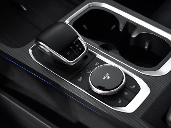 Jaecoo J7 I с пробегом 2024 года, цена 2 075 000 рублей, 35000 км, внедорожник, Автокод Объявления