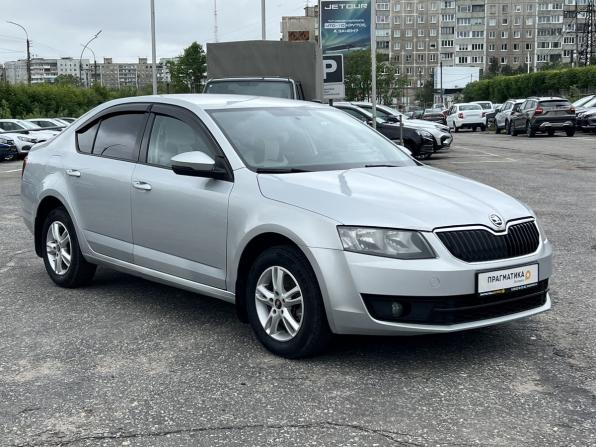 Skoda Octavia III (A7) с пробегом 2015 года, цена 899 000 рублей, 199721 км, лифтбек, Автокод Объявления