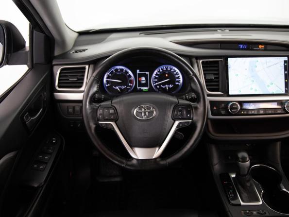 Toyota Highlander III (XU50) Рестайлинг с пробегом 2016 года, цена 3 399 000 рублей, 143343 км, внедорожник, Автокод Объявления