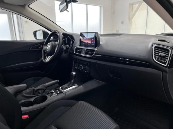 Mazda 3 III (BM) с пробегом 2014 года, цена 1 390 000 рублей, 98302 км, седан, Автокод Объявления
