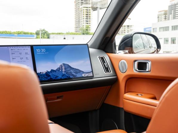 Li Auto (Lixiang) L6 с пробегом 2024 года, цена 4 990 000 рублей, 69448 км, внедорожник, Автокод Объявления