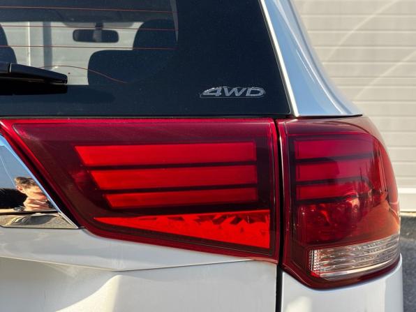 Mitsubishi Outlander III Рестайлинг 2 с пробегом 2016 года, цена 1 640 000 рублей, 181690 км, внедорожник, Автокод Объявления