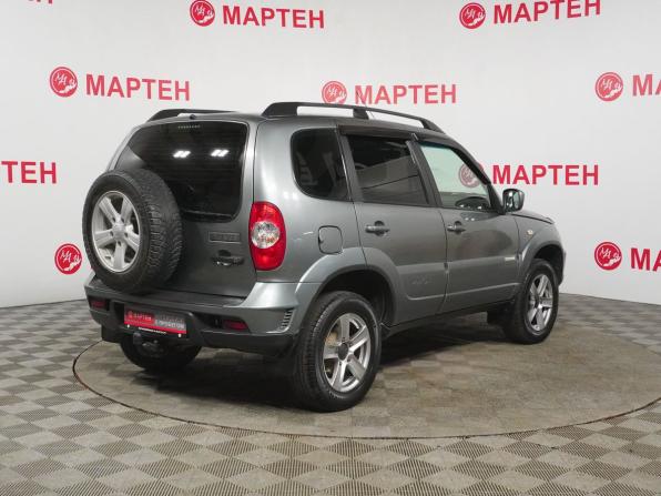 Chevrolet Niva I Рестайлинг с пробегом 2015 года, цена 575 000 рублей, 130571 км, внедорожник, Автокод Объявления