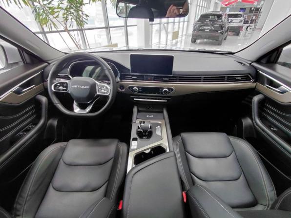 JETOUR X70 I Рестайлинг 2 с пробегом 2024 года, цена 2 095 000 рублей, 10672 км, внедорожник, Автокод Объявления