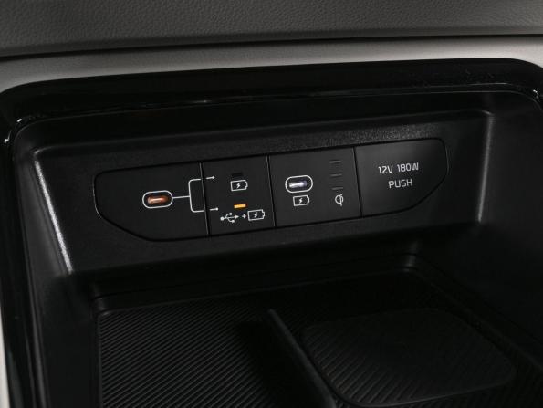 Kia K5 III Рестайлинг с пробегом 2025 года, цена 4 539 000 рублей, 9044 км, седан, Автокод Объявления