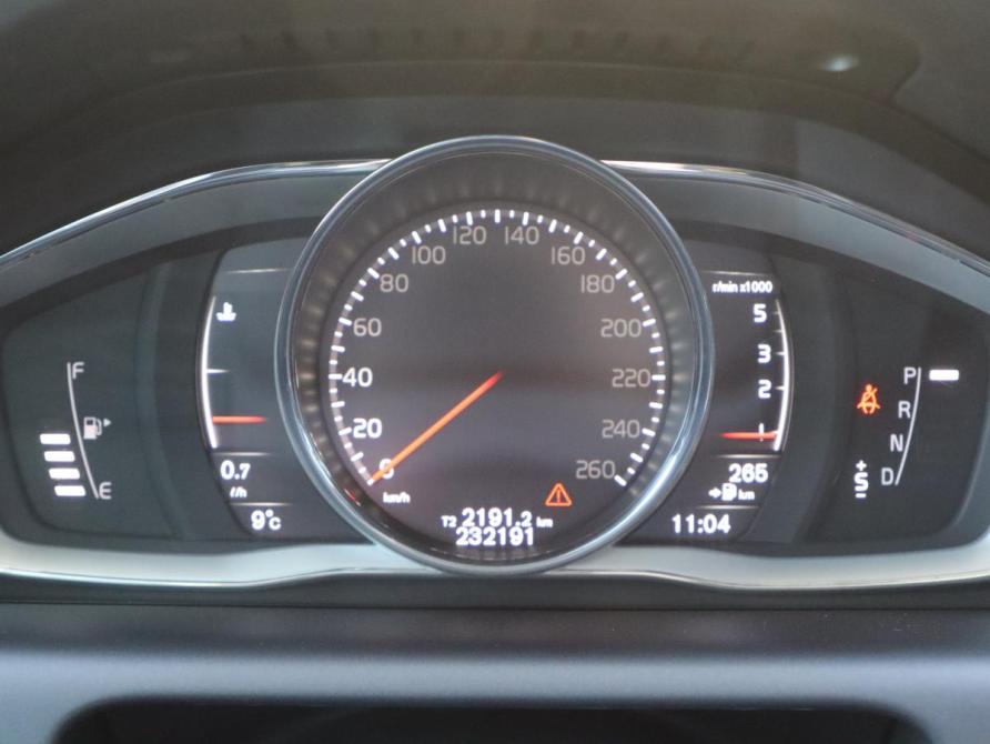 Volvo XC60 I Рестайлинг Санкт-Петербург  - изображение 16