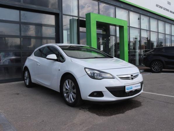 Opel Astra J Рестайлинг с пробегом 2013 года, цена 890 000 рублей, 150000 км, хэтчбек, Автокод Объявления