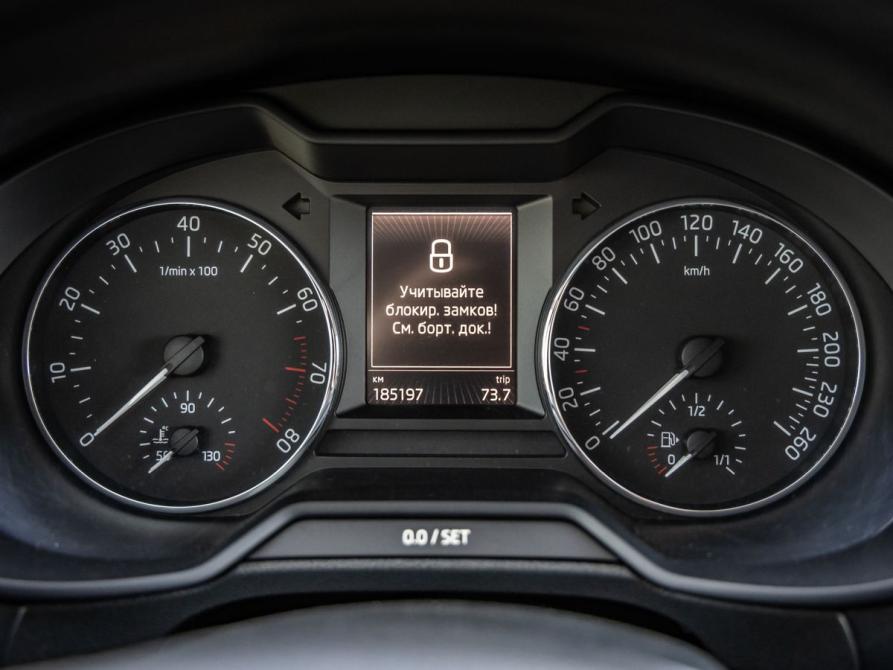 Skoda Octavia III (A7) Волгоград  - изображение 6