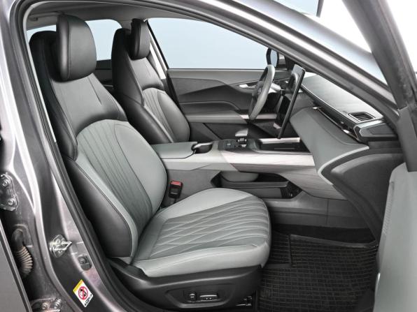 Changan Lamore с пробегом 2023 года, цена 2 049 000 рублей, 29629 км, седан, Автокод Объявления
