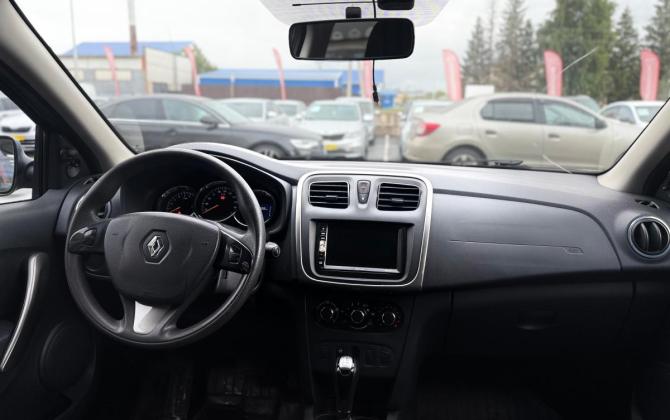 Renault Sandero II с пробегом 2016 года, цена 900 000 рублей, 102927 км, хэтчбек, Автокод Объявления