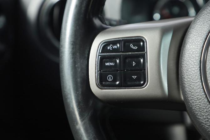Jeep Compass I с пробегом 2011 года, цена 1 199 000 рублей, 215000 км, внедорожник, Автокод Объявления