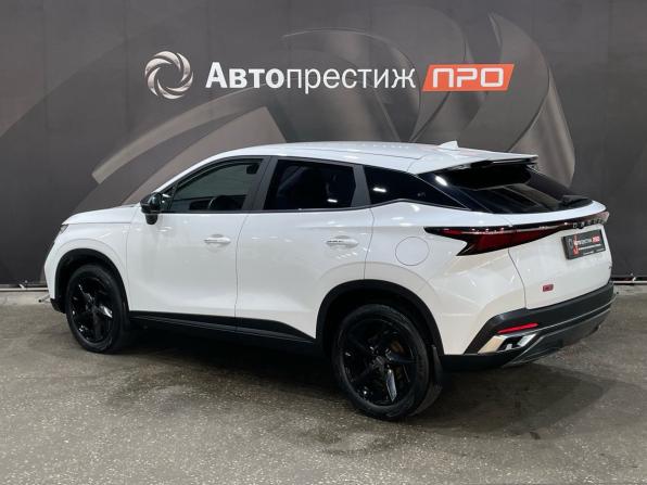 Omoda C5 I с пробегом 2022 года, цена 1 649 000 рублей, 49000 км, внедорожник, Автокод Объявления