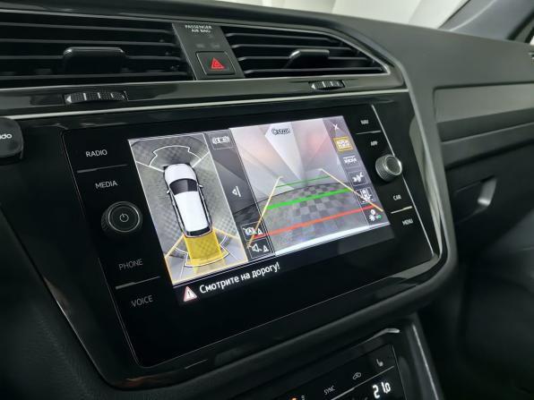 Volkswagen Tiguan II Рестайлинг с пробегом 2022 года, цена 3 877 000 рублей, 82368 км, внедорожник, Автокод Объявления
