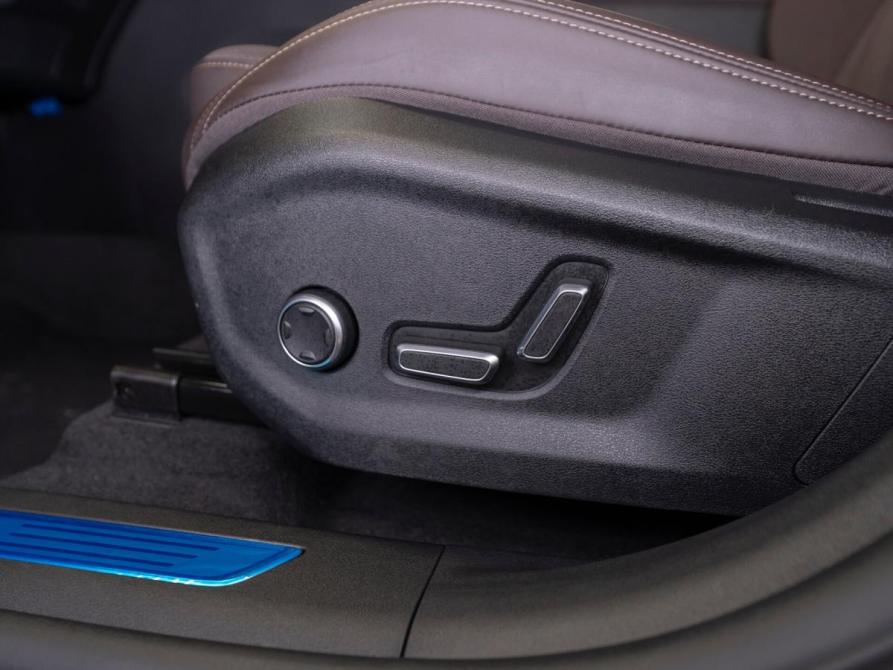 Geely Monjaro I Рестайлинг 2 Москва  - изображение 25