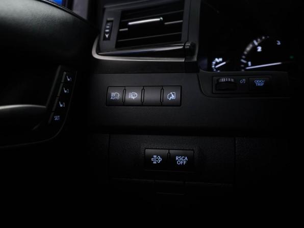 Lexus LX III Рестайлинг 2 с пробегом 2018 года, цена 6 799 050 рублей, 195046 км, внедорожник, Автокод Объявления