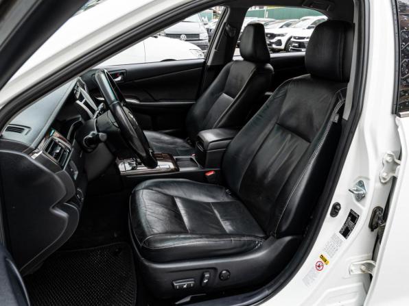 Toyota Camry VII (XV50) Рестайлинг с пробегом 2014 года, цена 1 969 000 рублей, 236863 км, седан, Автокод Объявления