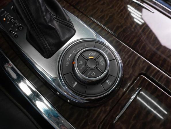 Nissan Patrol VI (Y62) с пробегом 2012 года, цена 1 749 000 рублей, 224529 км, внедорожник, Автокод Объявления