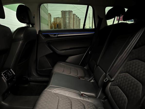 Skoda Kodiaq I с пробегом 2021 года, цена 2 544 600 рублей, 117317 км, внедорожник, Автокод Объявления