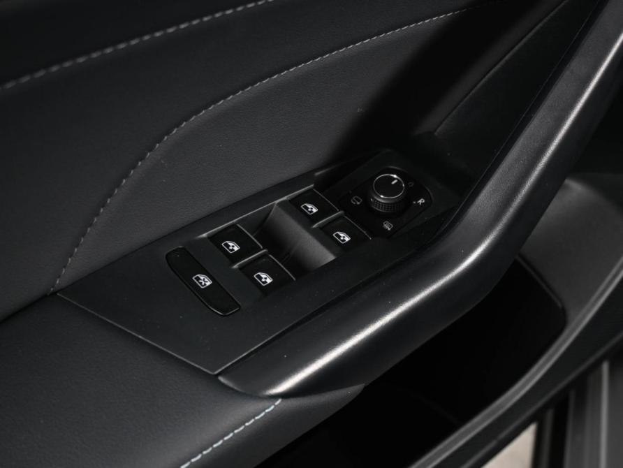 Volkswagen Tharu XR Ростов-на-Дону  - изображение 18