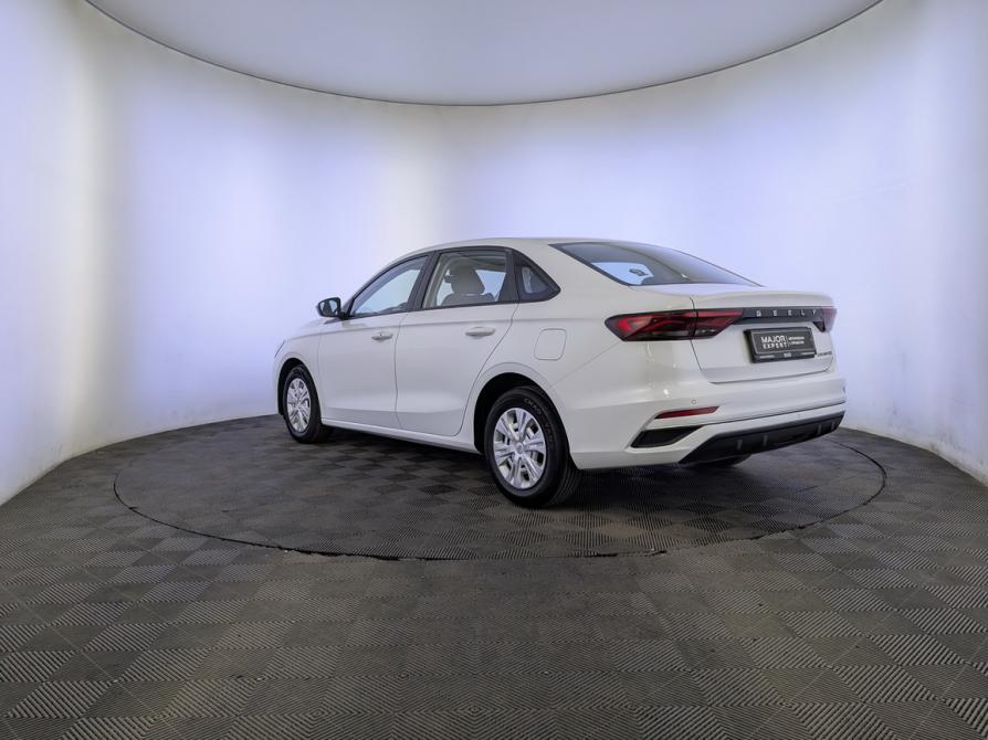 Geely Emgrand II Москва  - изображение 7