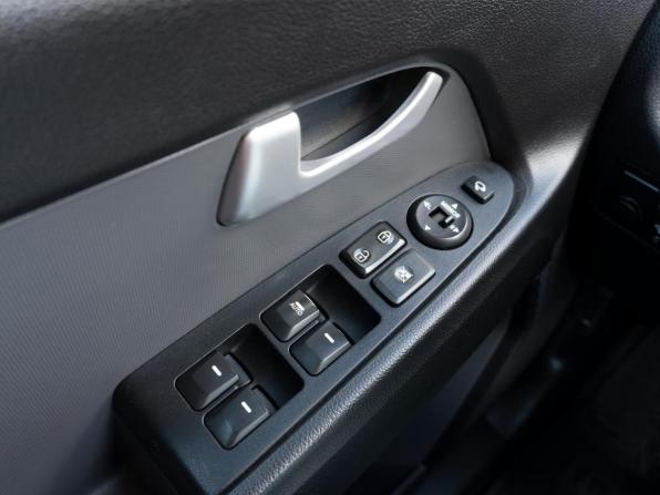 Kia Sportage III с пробегом 2012 года, цена 1 079 000 рублей, 209527 км, внедорожник, Автокод Объявления