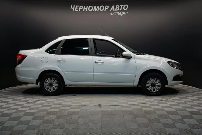 Lada (ВАЗ) Granta I Рестайлинг с пробегом 2024 года, цена 875 000 рублей, 36500 км, седан, Автокод Объявления