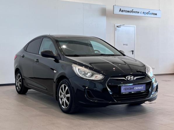 Hyundai Solaris I с пробегом 2013 года, цена 760 000 рублей, 121468 км, седан, Автокод Объявления