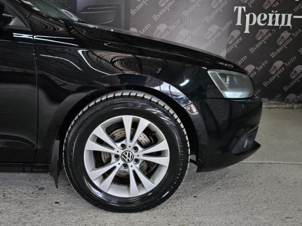Volkswagen Jetta VI с пробегом 2013 года, цена 950 000 рублей, 246000 км, седан, Автокод Объявления