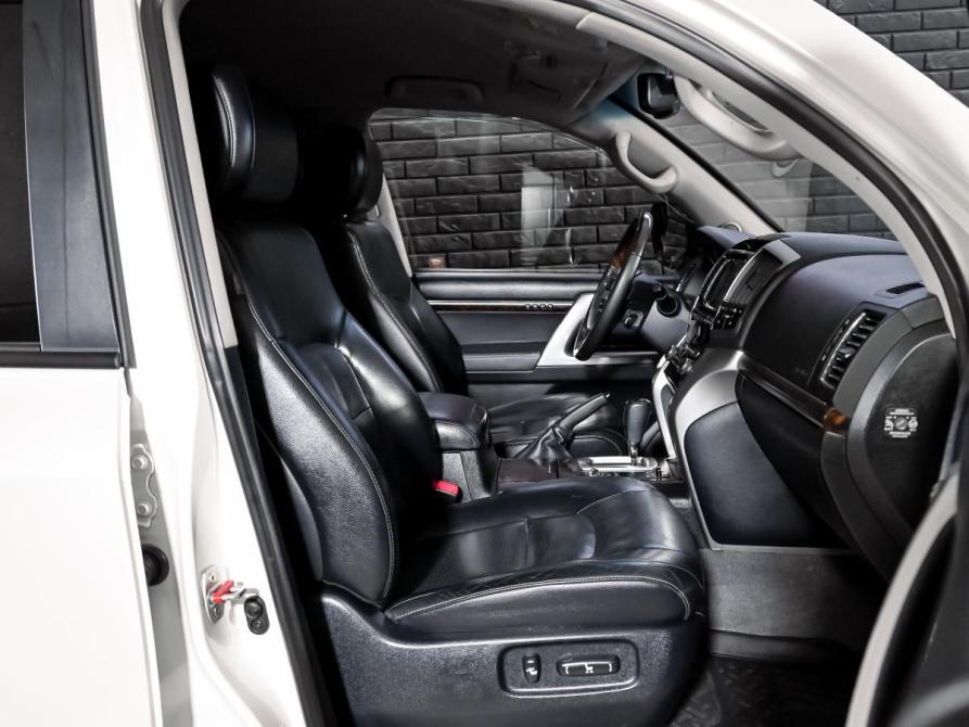 Toyota Land Cruiser 200 Series Рестайлинг 1 Екатеринбург  - изображение 11